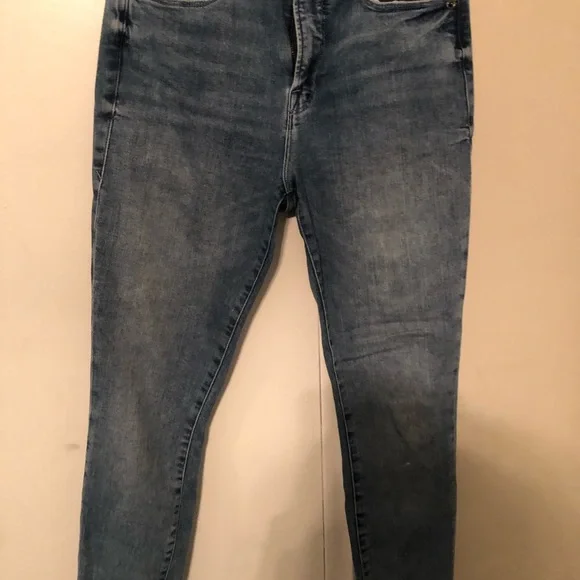 Good American jeans size 29 - Picture 3 of 4